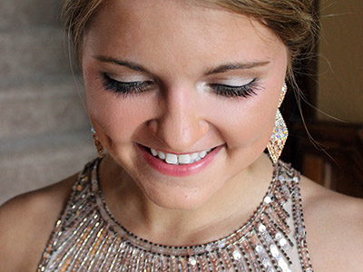 featured_the stylish print_prom makeup